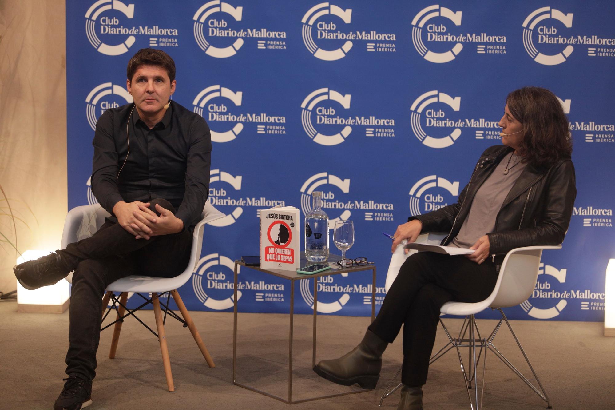 Jesús Cintora presenta su libro en el Club Diario de Mallorca
