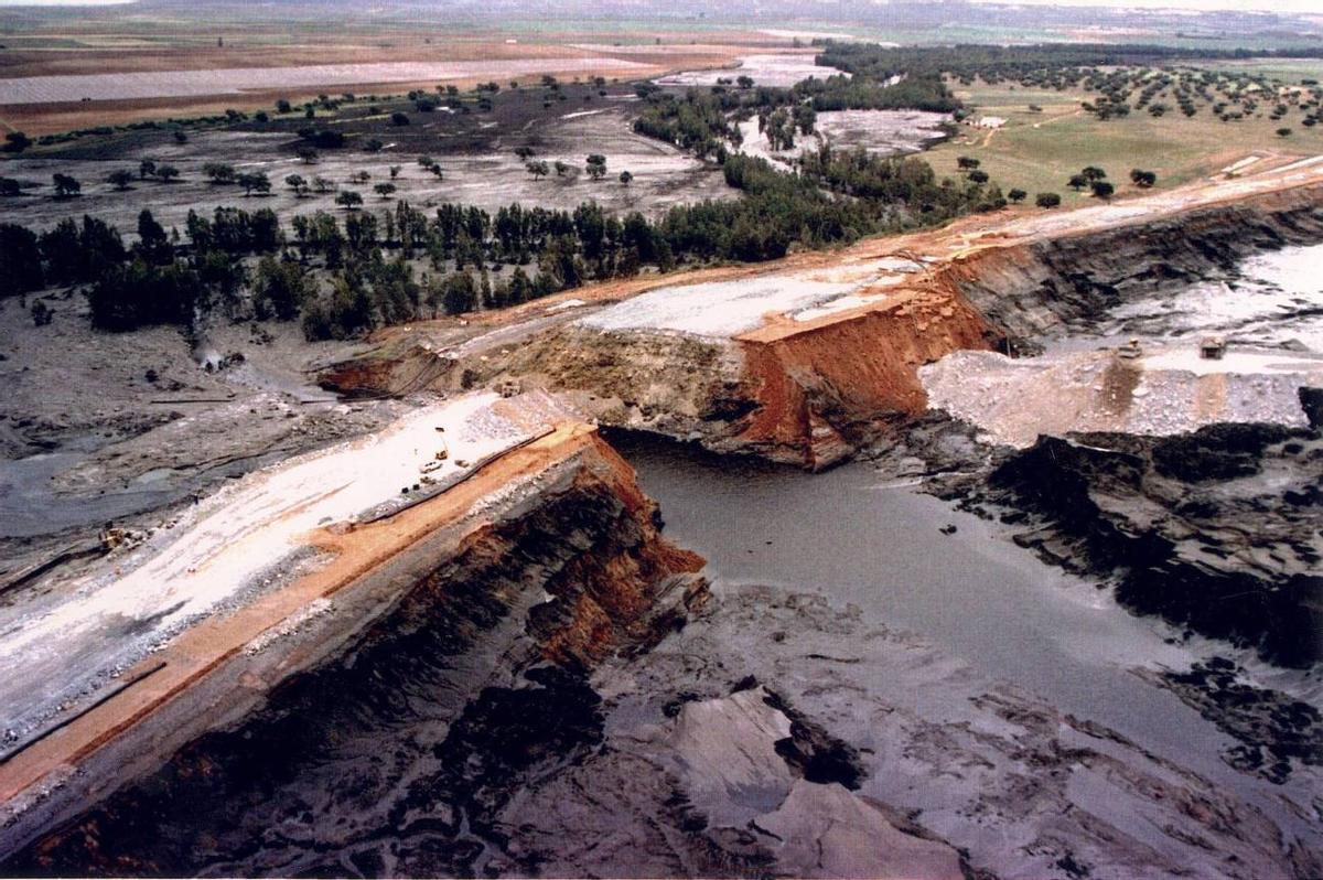 Rotura de la balsa de Aznalcóllar, una de las catastrofes ecológicas de España