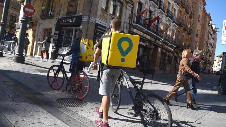 Los repartidores de Glovo y Uber se suman a huelga de Telepizza