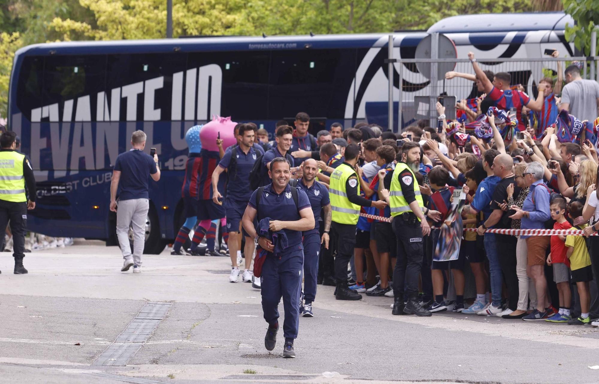 Así fue la emocionante recepción al Levante UD