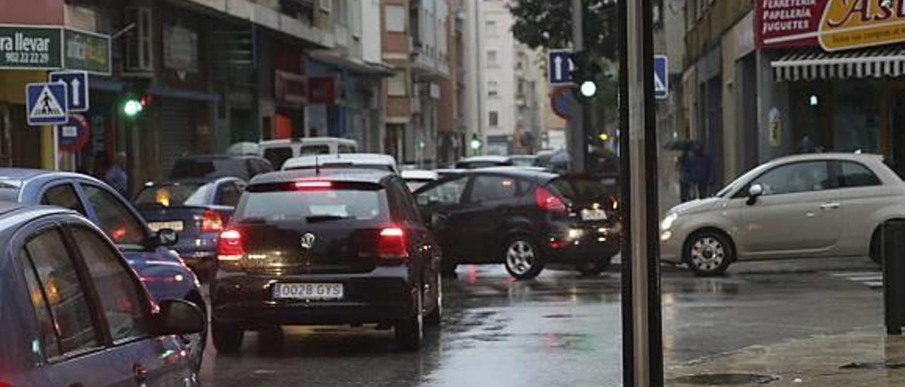 Colapso de tráfico a media luz