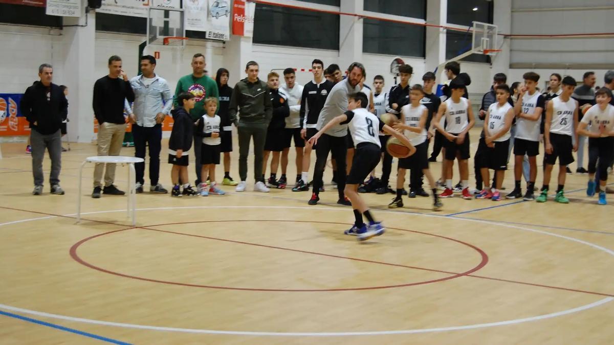 Presentación de los equipos del CB Anna, el pasado domingo.