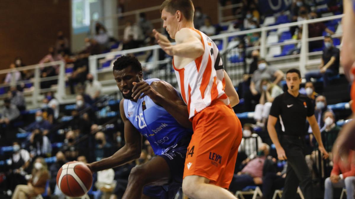 La derrota del Oviedo Baloncesto, en imágenes