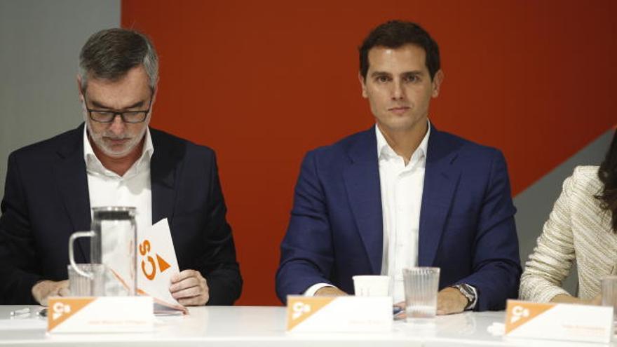 Ciudadanos reitera que no apoyará ningún gobierno donde esté Vox