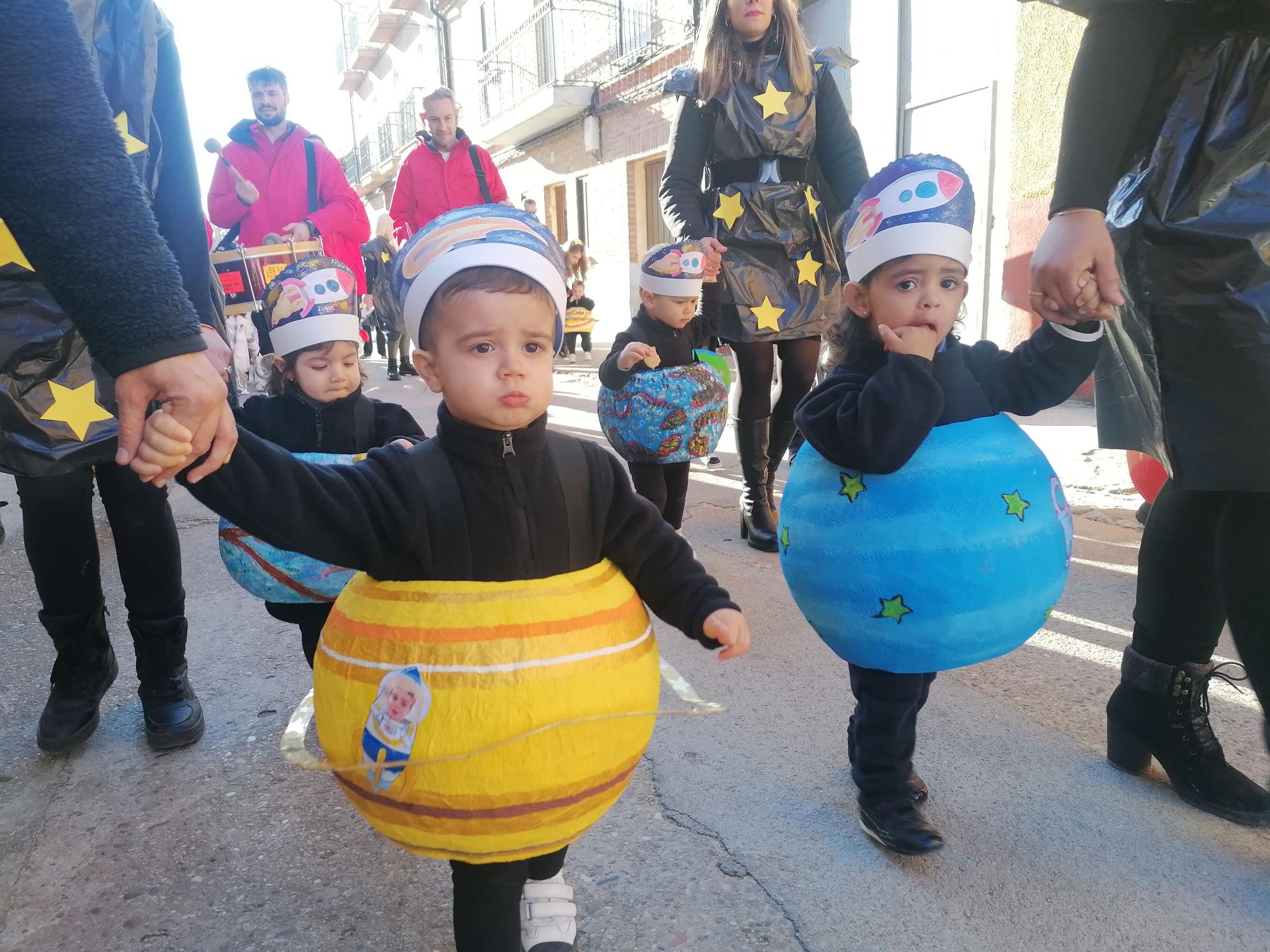 Los "chupetines" de Toro navegan por el universo del Carnaval