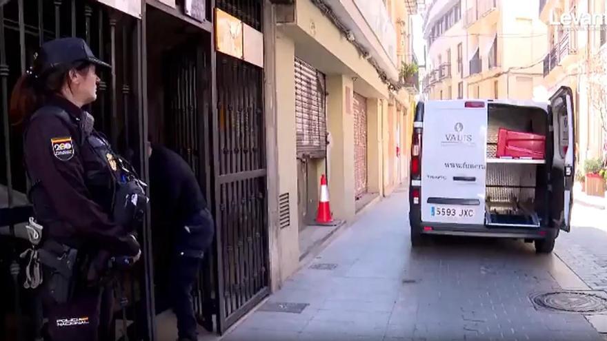 La policía halla ADN de dos desconocidos en el crimen del cura de Valencia pero ni un solo vestigio del acusado