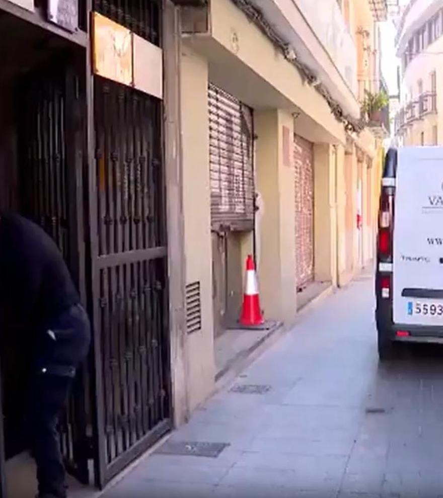 La policía halla ADN de dos desconocidos en el crimen del cura de Valencia pero ni un solo vestigio del acusado