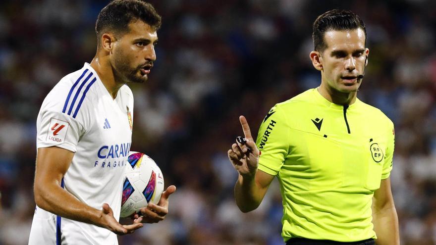Los fantasmas de Bakis y el alto precio del gol en el Real Zaragoza