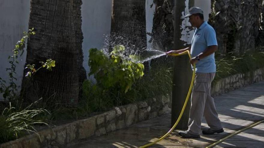 El ejecutivo impulsa auditorías del gasto de agua municipal y una ordenanza de parques naturales