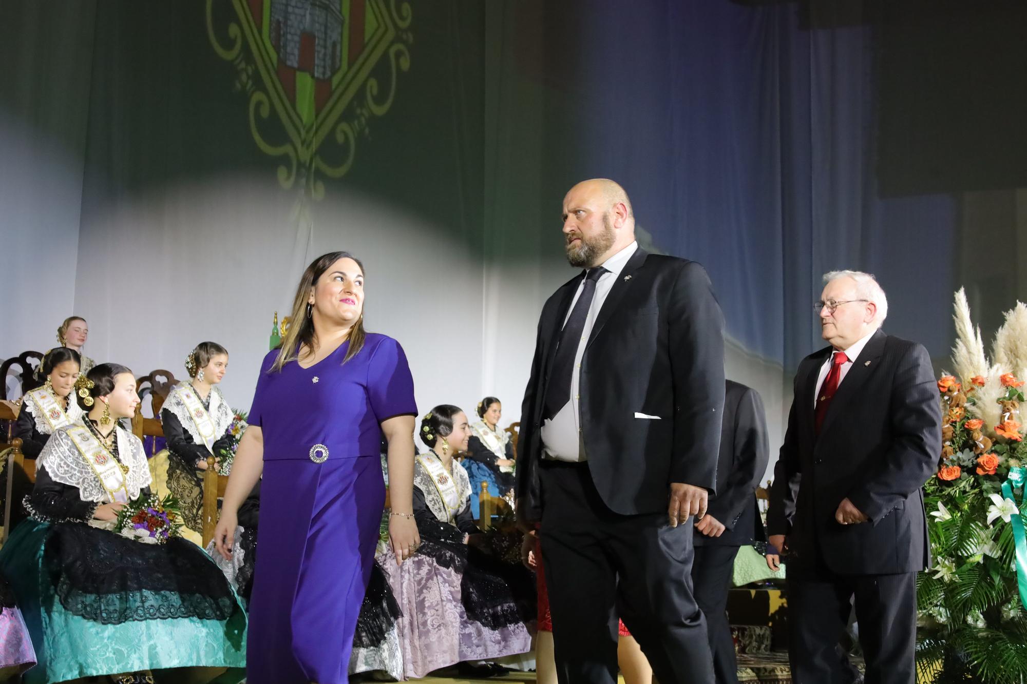 Galania a la reina infantil de las fiestas de la Magdalena