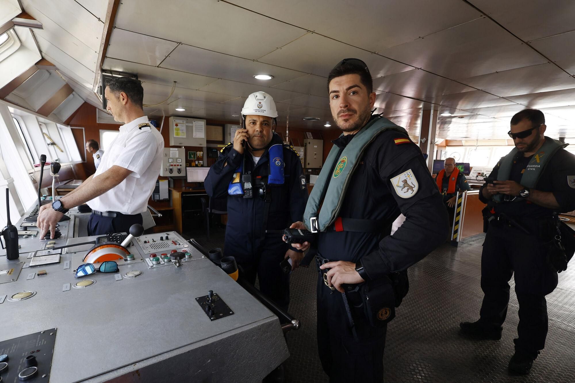 Ensayo de asalto en plena ría de Pontevedra