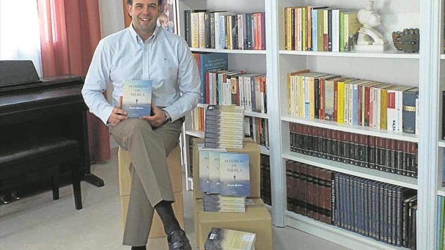 Javier Correa: «Necesitamos un reset; hay pocos libros abiertos bajo las sombrillas»