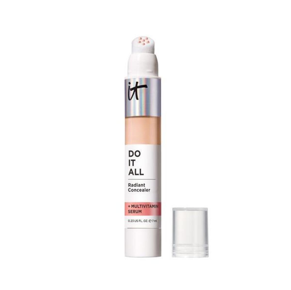 Do It All Corrector Radiante + Sérum Multivitamínico de IT COSMETICS