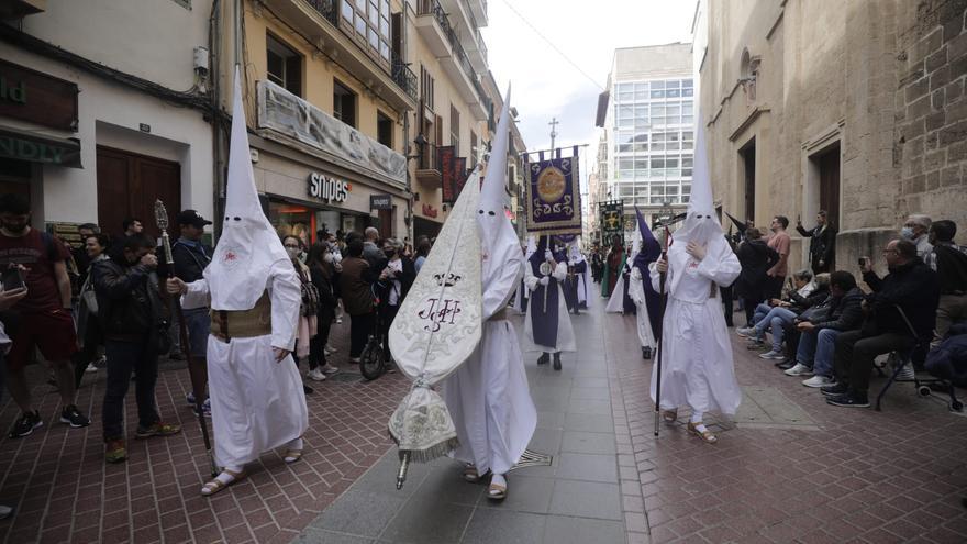 Procesión de los Estandartes