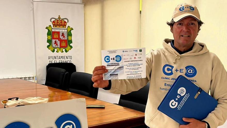 Enrique Riesgo, director del programa Clínic para emprendedores jóvenes: "Los proyectos de hoy en día no se transforman, ya nacen digitales"