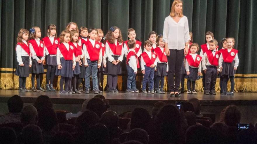 &quot;Divertimento&quot; para los niños en el Filarmónica