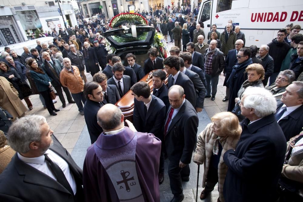 Multitudinario adiós a José María Figaredo"