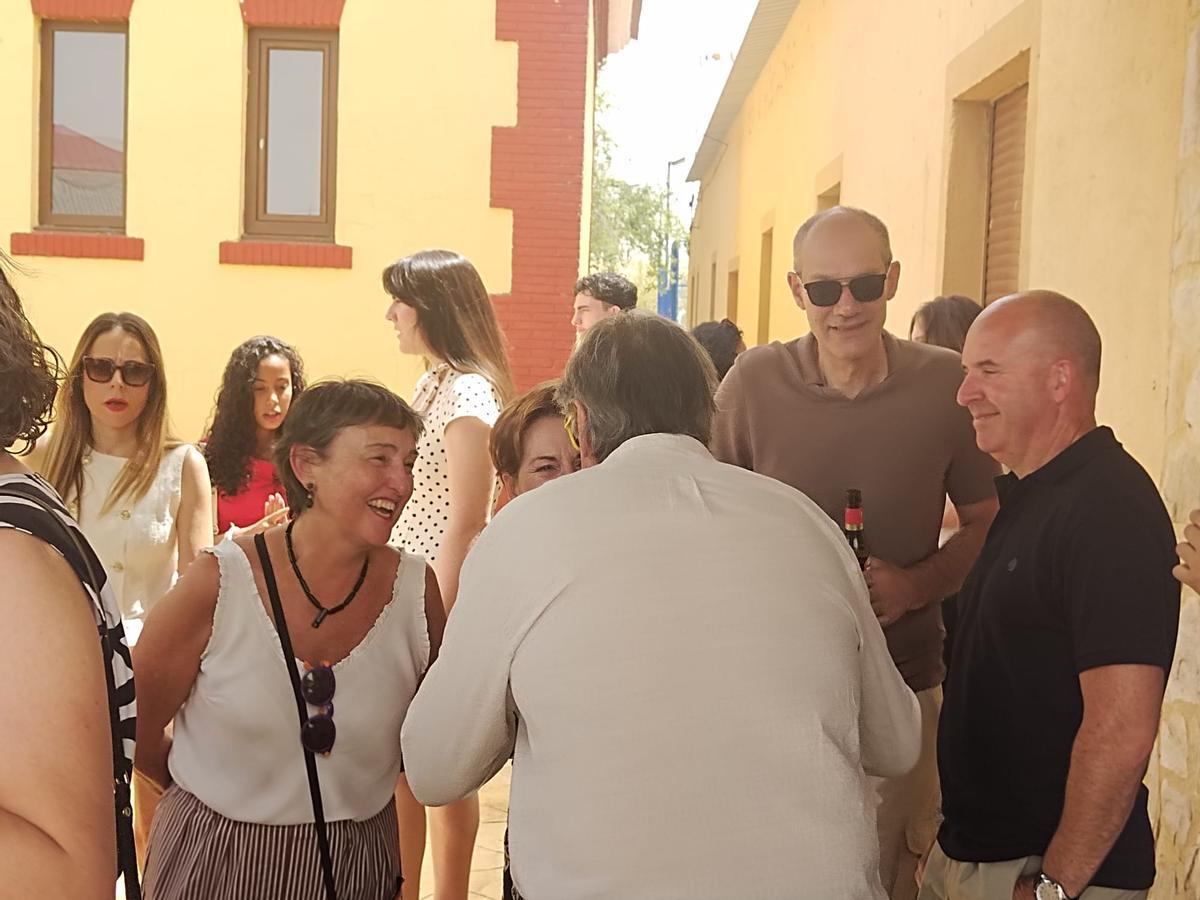 GALERÍA | Emotivo reencuentro familiar en Cañizo de Campos