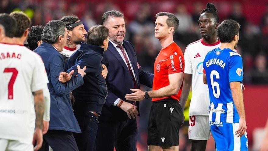 “Sos un pendejo”: la frase que pone a Almeyda al borde de una dura sanción