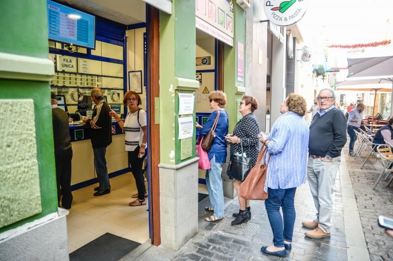 21-12-18. LAS PALMAS DE G.C. Administración de Lotería El Gordo de Triana.  FOTO: JOSÉ CARLOS GUERRA.  | 21/12/2018 | Fotógrafo: José Carlos Guerra