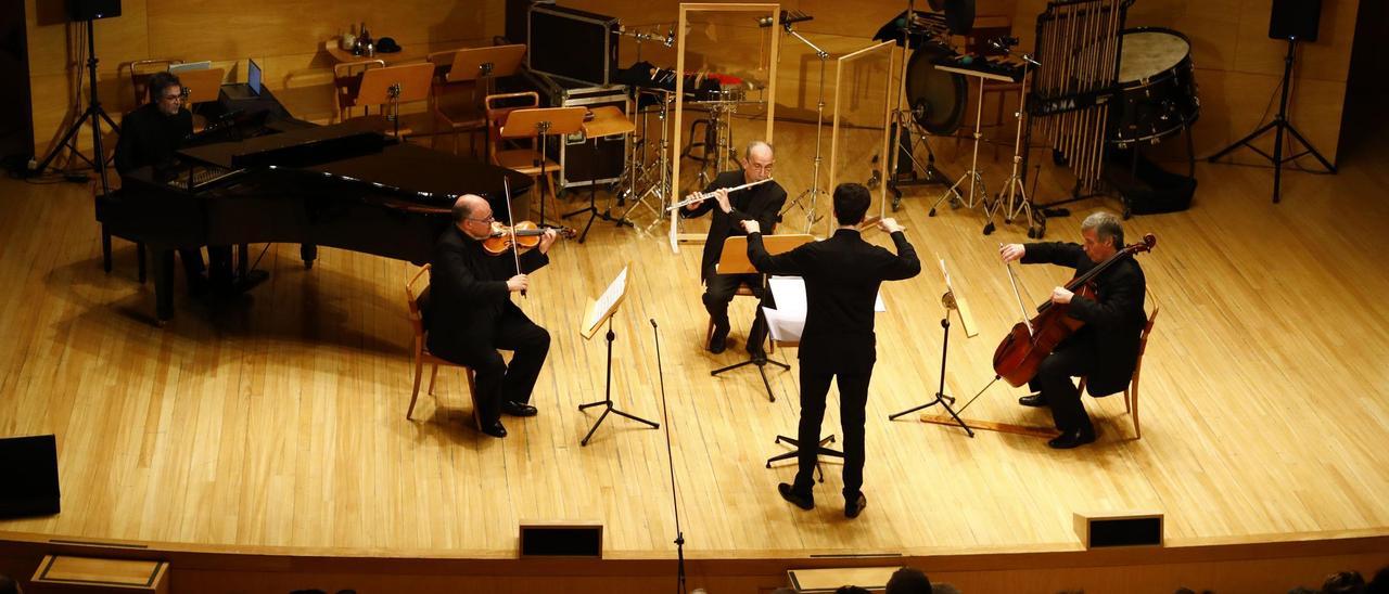 El Grupo Enigma ofreció un nuevo concierto de su temporada el lunes en el Auditorio de Zaragoza.