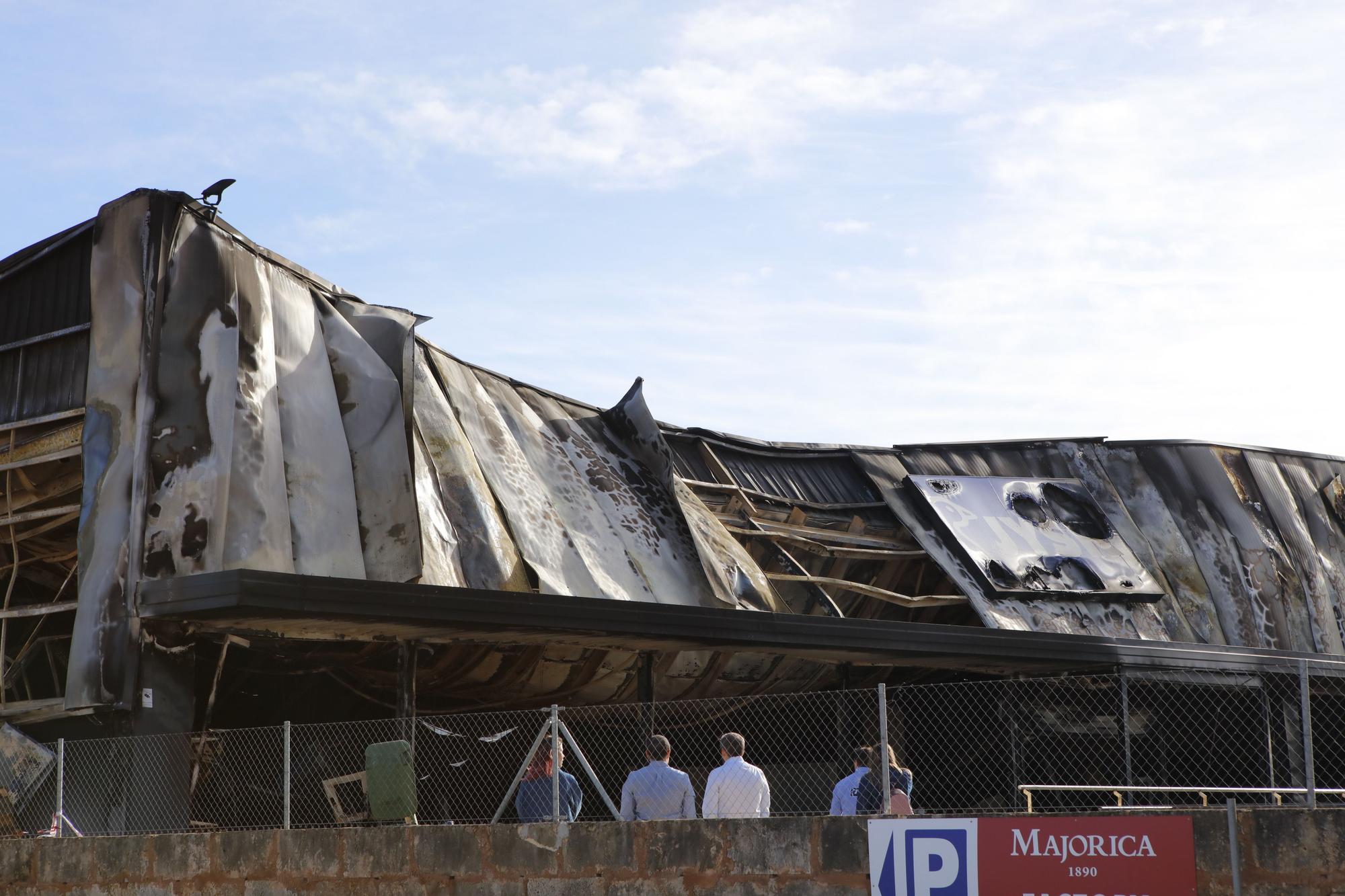 Großbrand auf Mallorca: Verwüstung bei Rossmann auf Mallorca