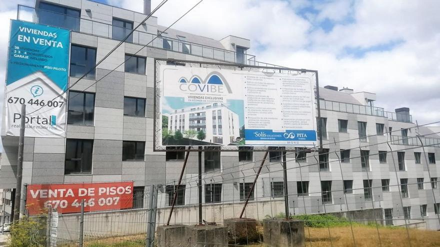 Promoción de viviendas en Bellavista (Betanzos), con gran demanda de venta. |   // A.P.