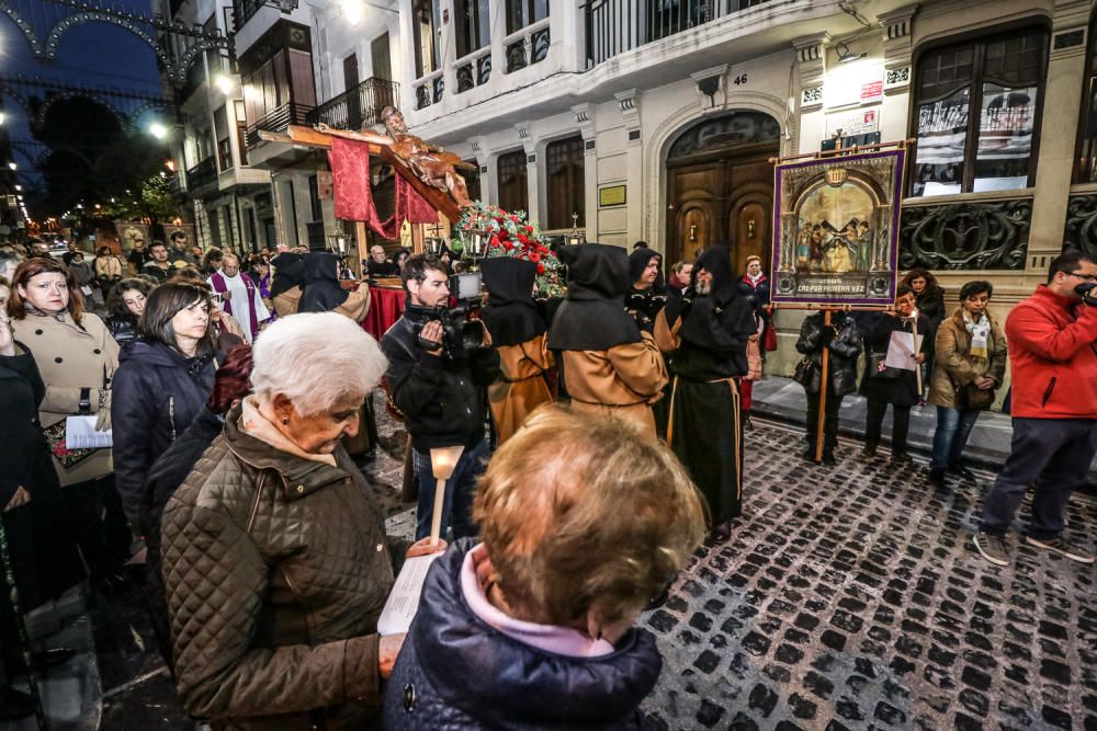 Procesión del Vía Crucis en Alcoy