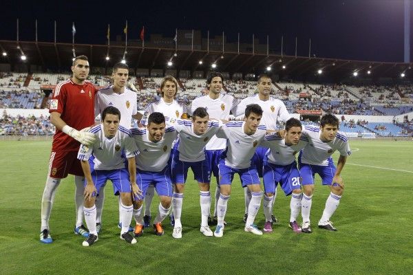 El Real Zaragoza logra el trofeo 'Carlos Lapetra' en la tanda de penaltis