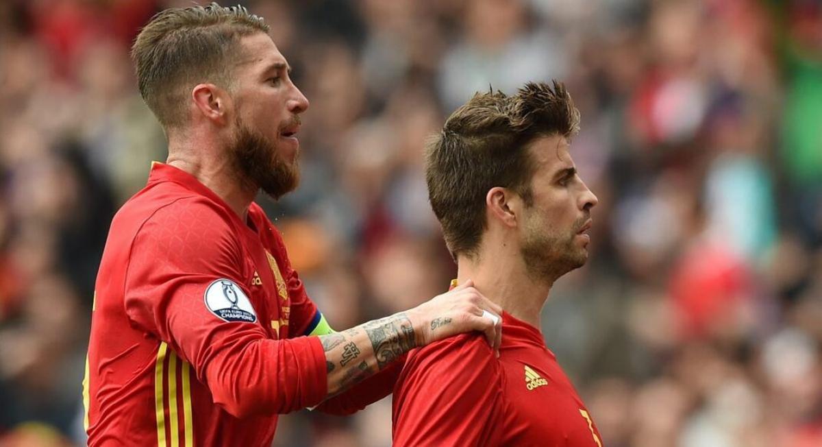 Ramos y Piqué con la selección