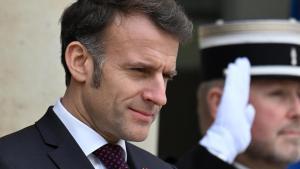 Macron classifica com a extrema esquerra La França Insubmisa