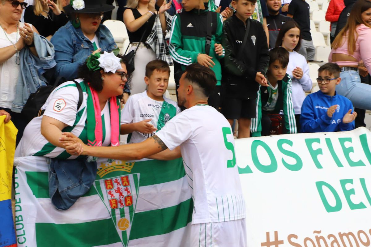 El Córdoba CF B en la final contra el Puente Genil, en imágenes