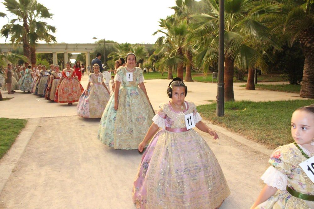 Falleras de Malvarrosa-Cabanyal-Beteró