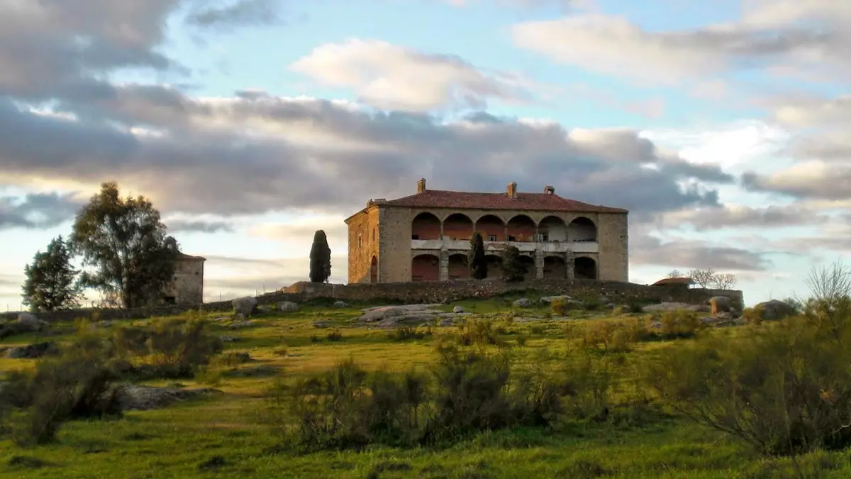 Cáceres: poder y territorio
