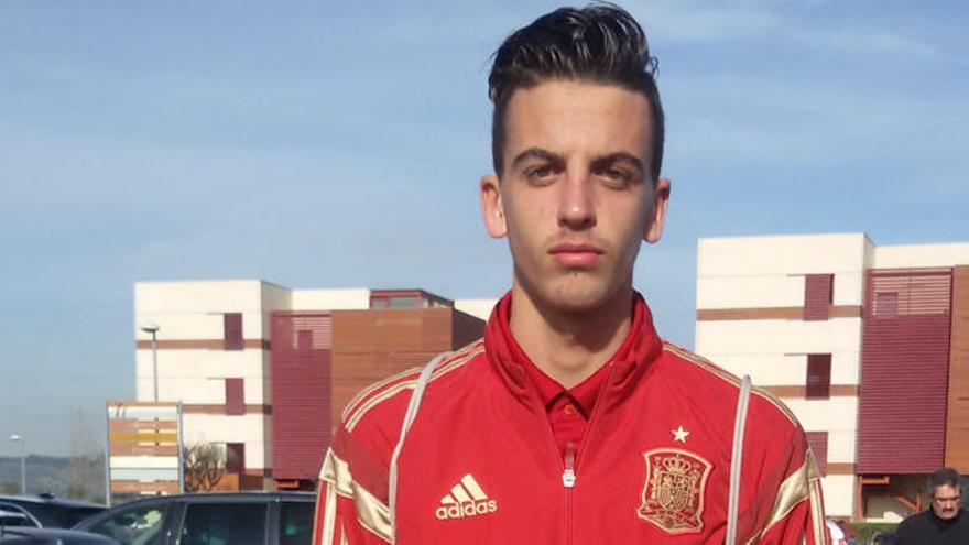 Álex Centelles, otro lateral zurdo de futuro para el Valencia CF