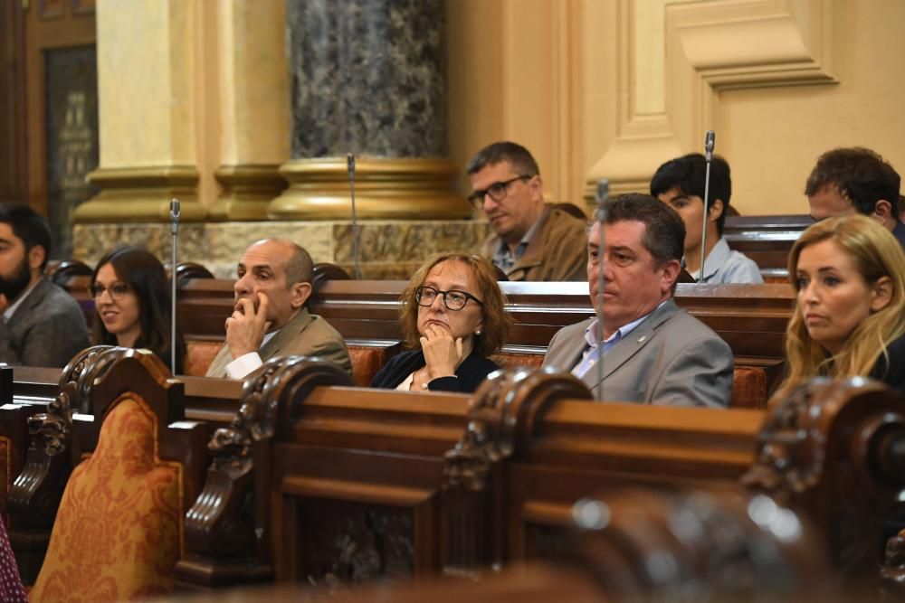 Primer pleno del mandato de Inés Rey en A Coruña