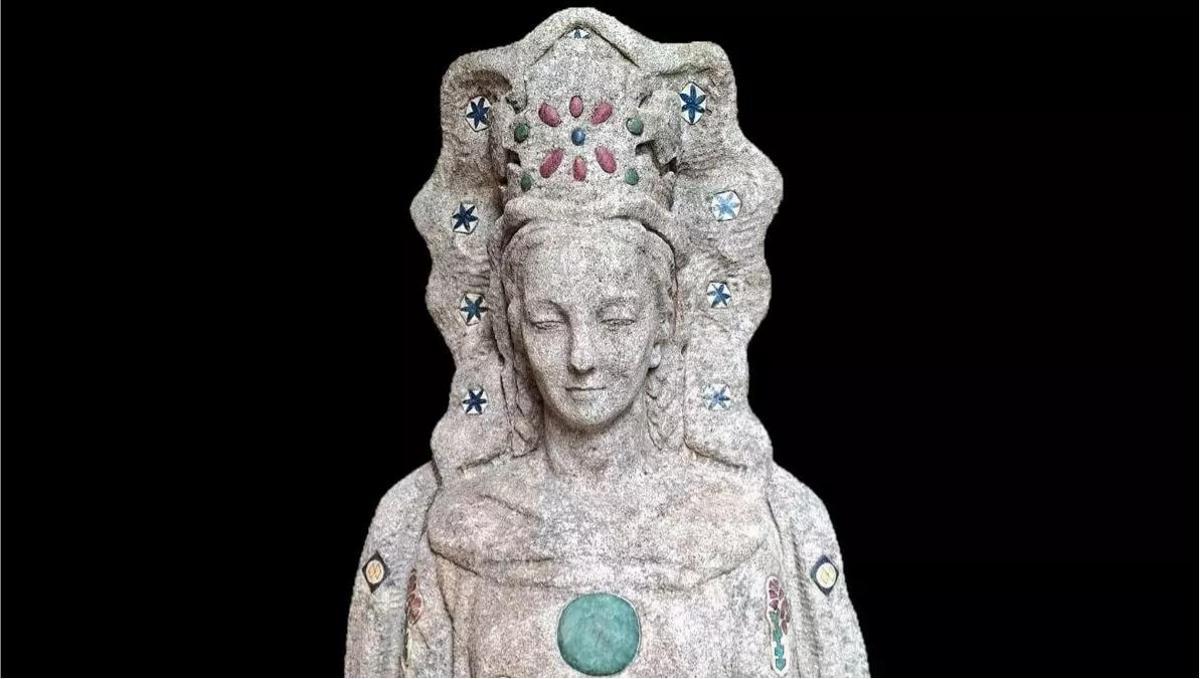 Imagen de la pieza superior de la escultura tras los trabajos de restauración.