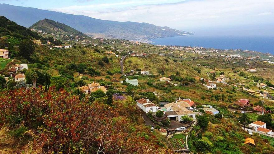 Dos heridos tras colisionar sus vehículos en La Palma