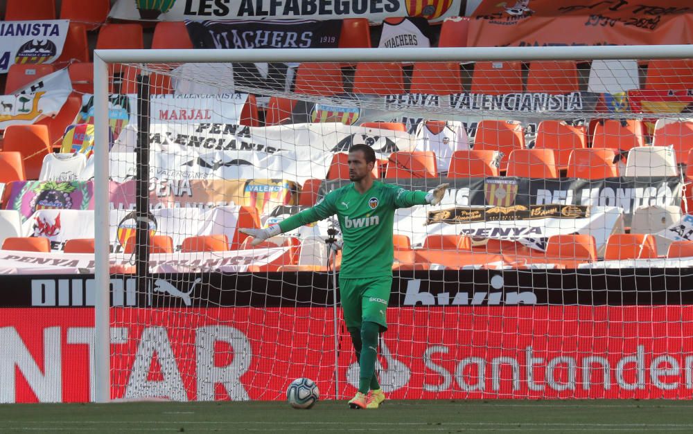 Las imágenes del Valencia CF - Valladolid