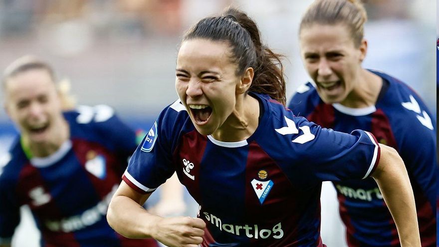 Espe Pizarro celebra un gol con el Eibar.