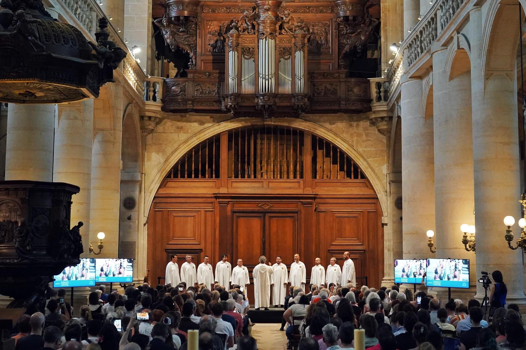El Misteri y Elche toman París