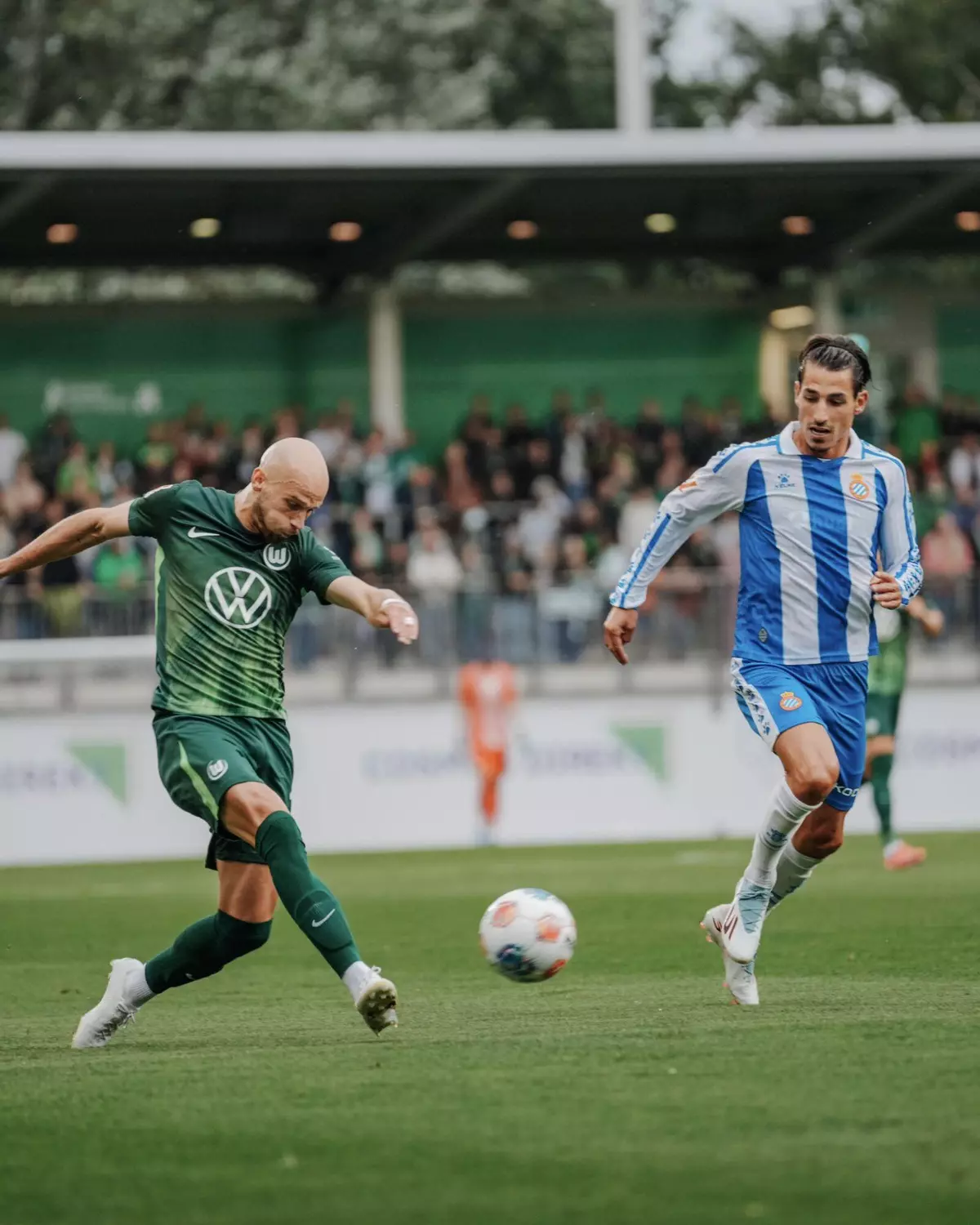 El Espanyol tumba al Wolfsburgo con un penalti de Roberto