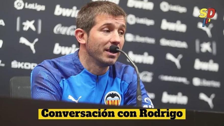 Las explicaciones de Celades sobre el tema Rodrigo