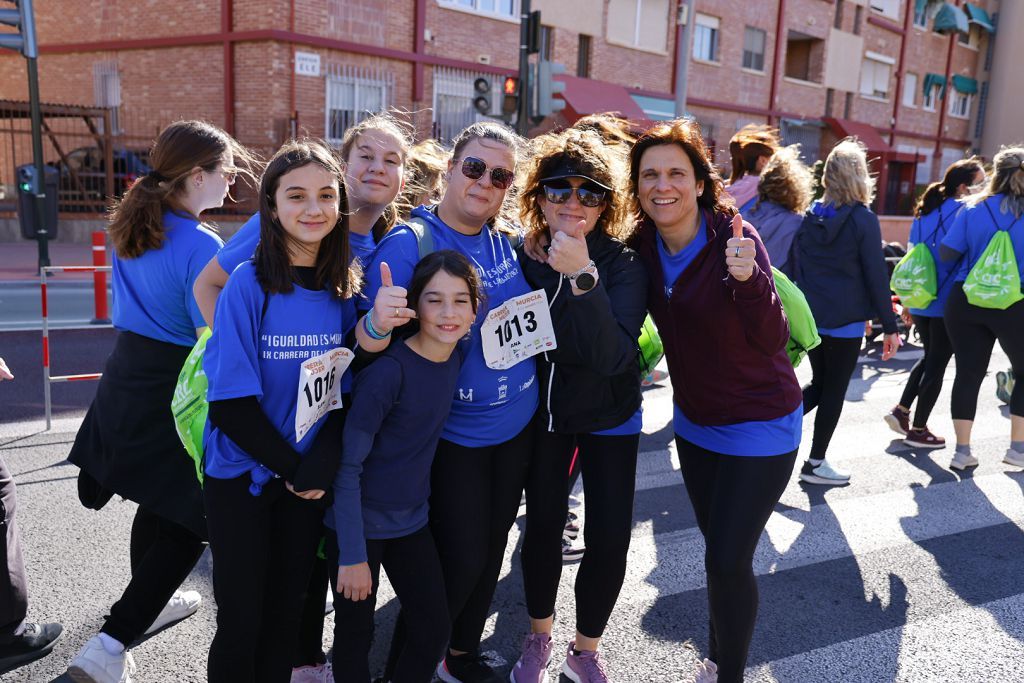 Imágenes del recorrido de la Carrera de la Mujer: avenida Pío Baroja y puente del Reina Sofía (II)