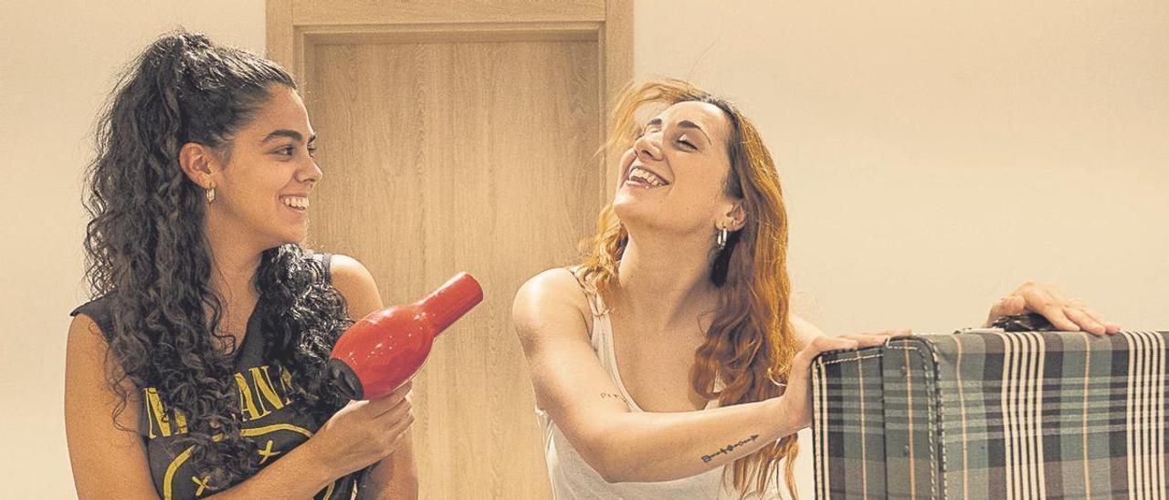 Rebeca del Fresno y Lorena Faus.