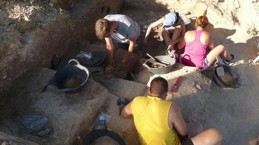 Vuelven las excavaciones al yacimiento neandertal