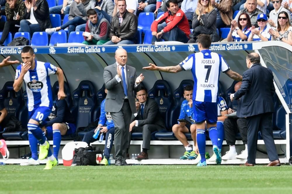 El Dépor doblega al Málaga y vuelve a ganar