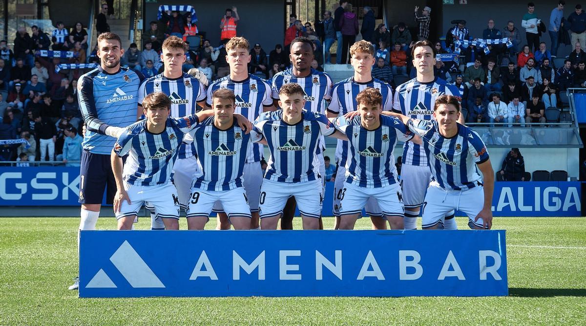 Último once de la Real Sociedad B, en el 2-3 frente al Deportivo.