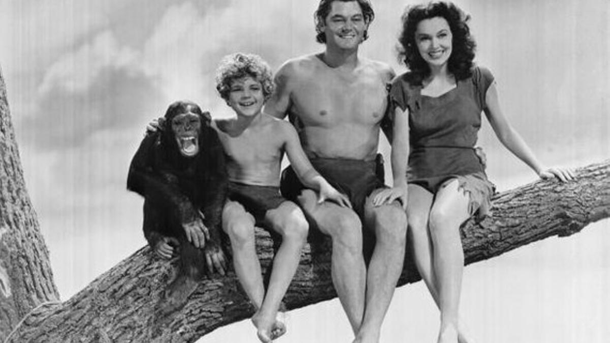 Imagen de archivo de los protagonistas de las películas de Tarzán de Johnny Weissmuller. De izquierda a derecha, Chita, Johnny Sheffield (Boy), Weissmuller y Maureen O'Sullivan (Jane).