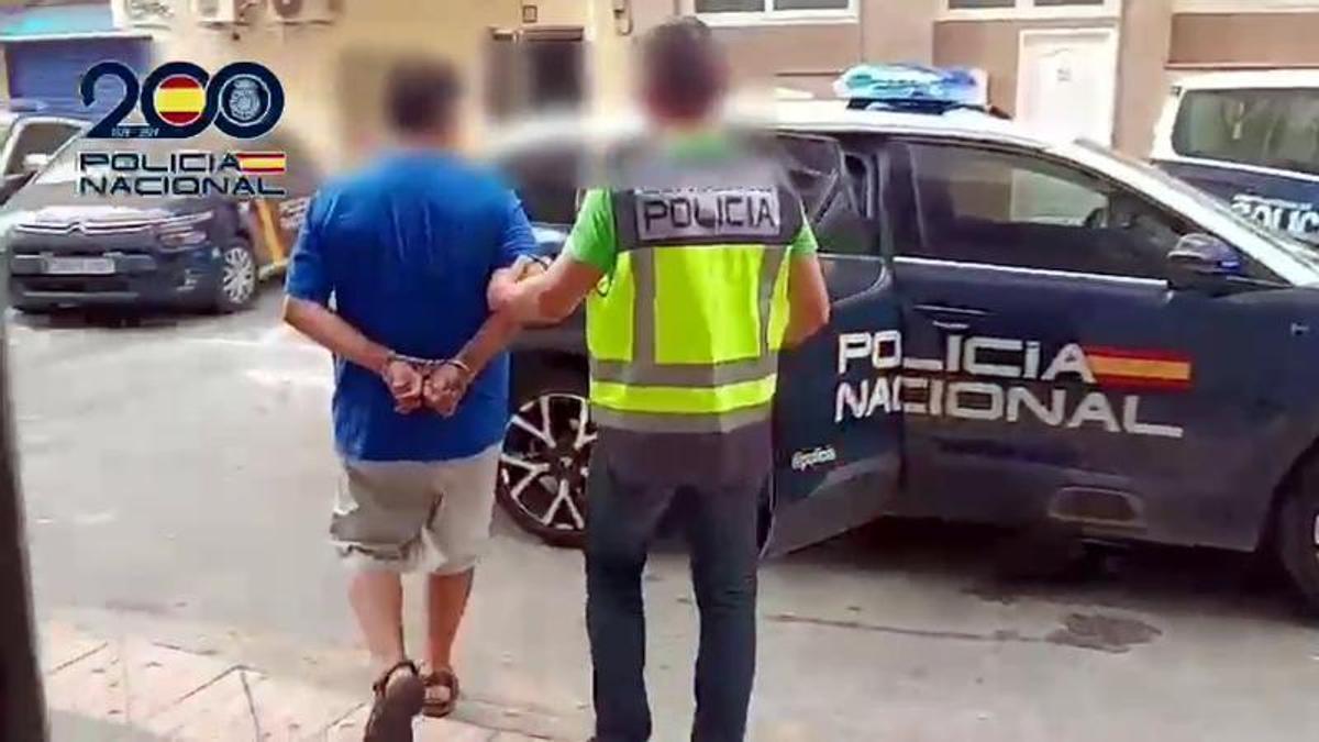 Detenido por entrar a los comedores de distintos hoteles de Benidorm para robar bolsos y móviles